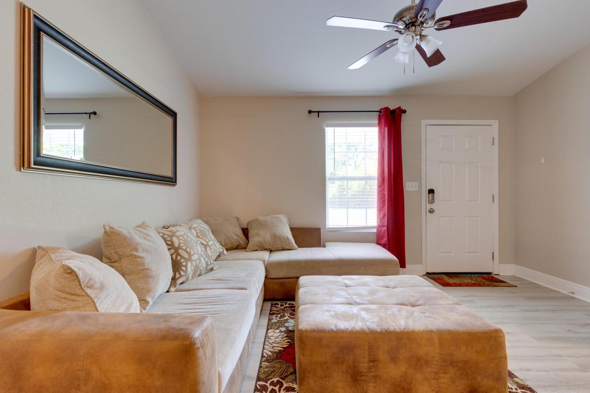 Dog-Friendly Pensacola Duplex About 7 Mi To Downtown Διαμέρισμα Εξωτερικό φωτογραφία