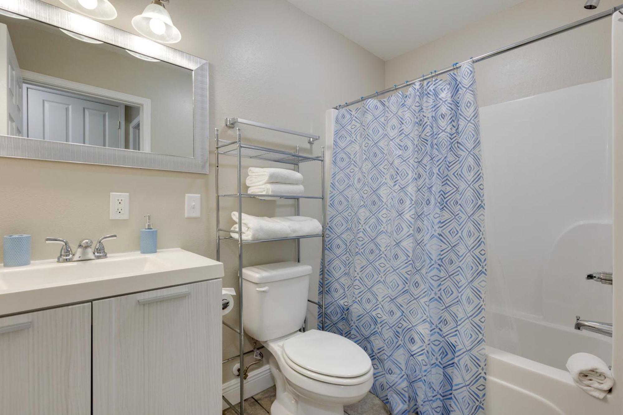 Dog-Friendly Pensacola Duplex About 7 Mi To Downtown Διαμέρισμα Εξωτερικό φωτογραφία