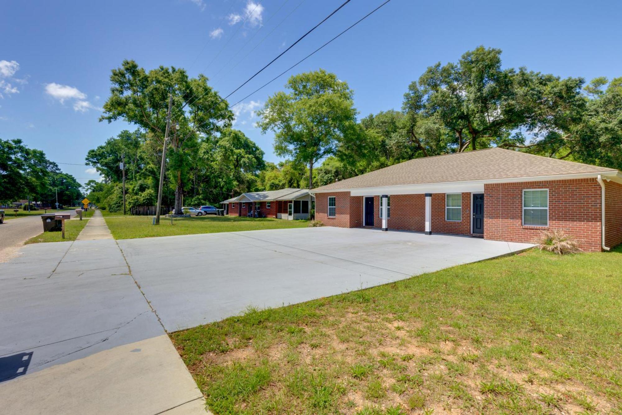 Dog-Friendly Pensacola Duplex About 7 Mi To Downtown Διαμέρισμα Εξωτερικό φωτογραφία