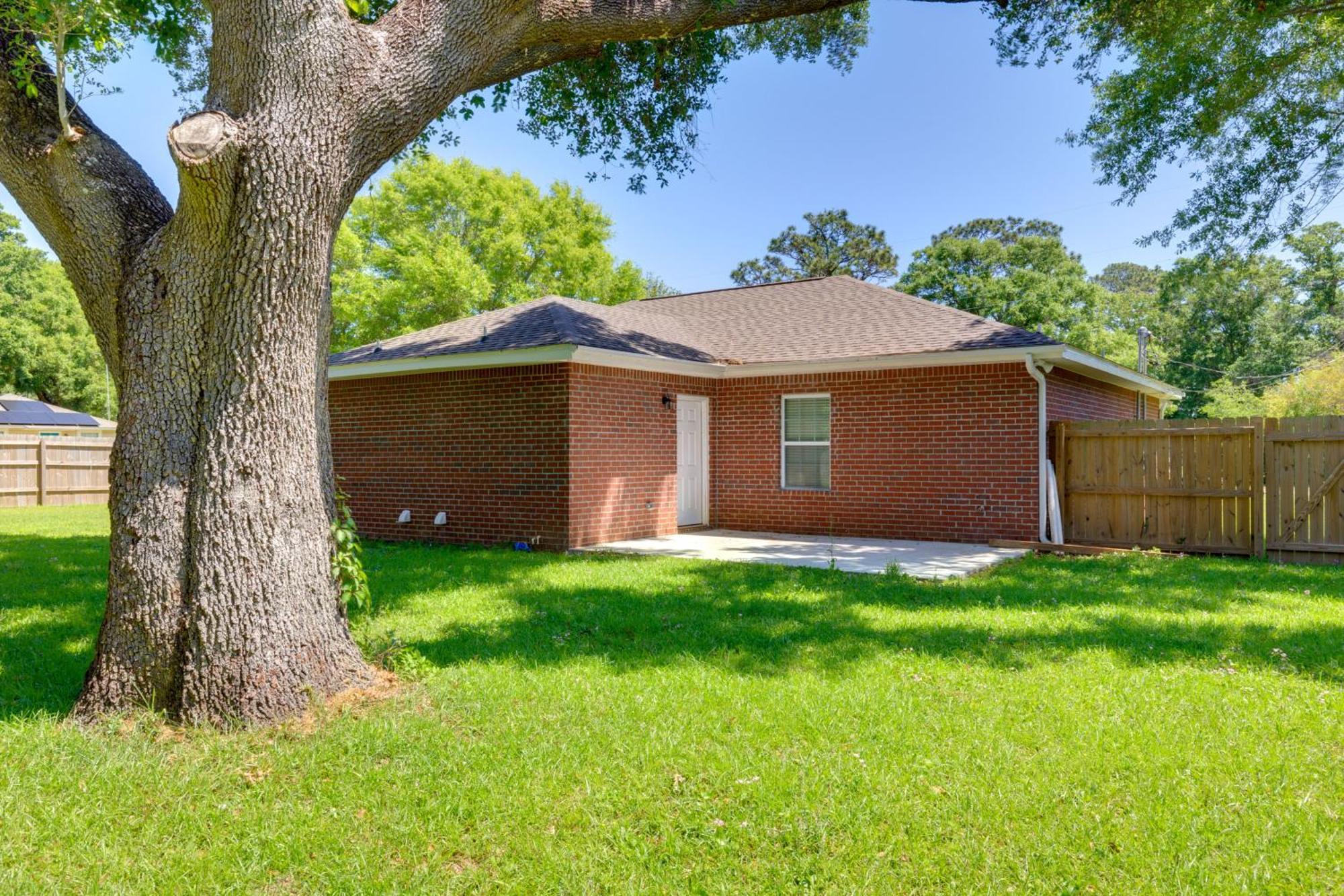 Dog-Friendly Pensacola Duplex About 7 Mi To Downtown Διαμέρισμα Εξωτερικό φωτογραφία